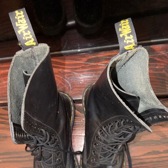 MENS US 8 Black Lace-Up Combat Boots - Doc Marten - Picture 4 of 11